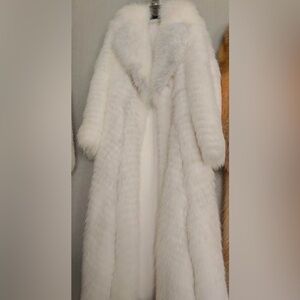 Snow Queen Elegant White Fur Coat